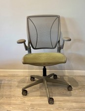 Humanscale Diffrient World