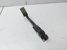 VOLVO V40 ACCELERATOR THROTTLE