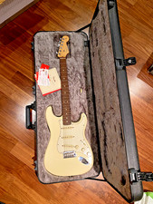 Fender American Professional Stratocaster - Olympic White
