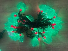 90 LED Holly Berry Red Green Indoor Outdoor Christmas Lights Plastic Bright New