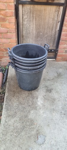 Large plant pot plastic - large,