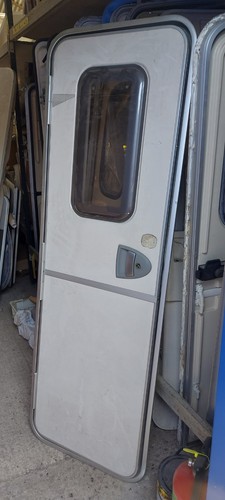 Exterior doors for caravan - , and