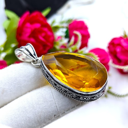 Hessonite garnet gemstone - garnet,