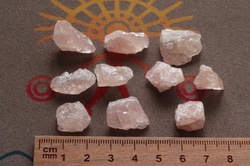 Peach morganite rough - x,