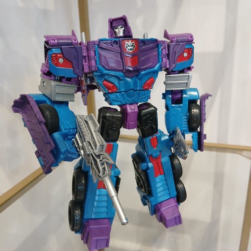 Transformers combiner wars - transformers,