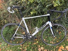 2016 Giant Defy 4 X Large. Standard Spec. Used On Turbo. Buyer To Collect