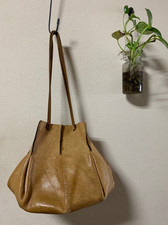 HENRY CUIR Camel Leather Bag