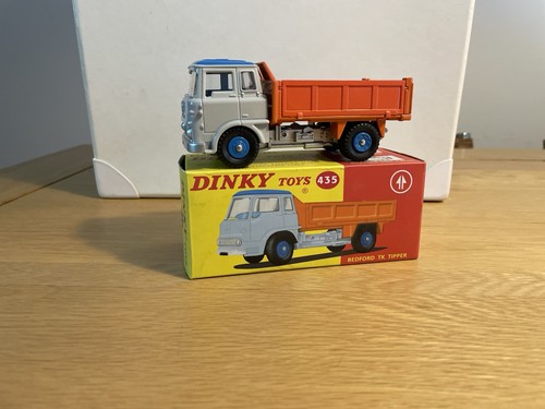 Dinky toy 435 bedford - toy,