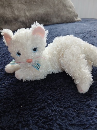 Cute cuddly soft toy - ty,