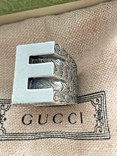 Gucci 925 etched - 925, alphabet