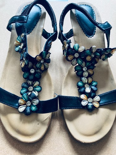 Ladies shoes size - shoes., 8.
