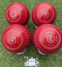 SIZE 5  / VECTORS BY THOMAS