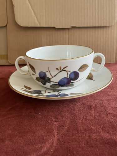 Vintage royal worcester - royal,