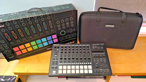 Roland 707 groovebox - mc-707, drum