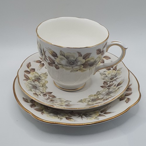 Duchess helena tea trio - duchess, ''helena''