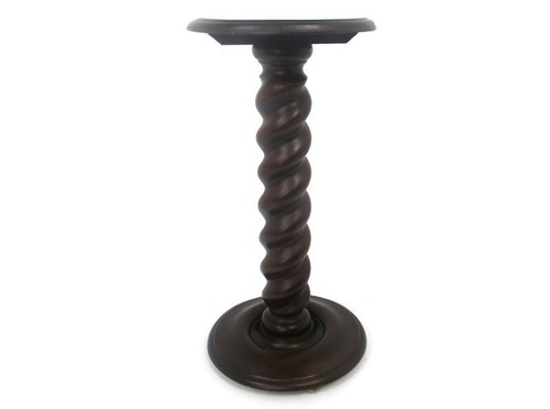 Hand carved ornate wood - l,