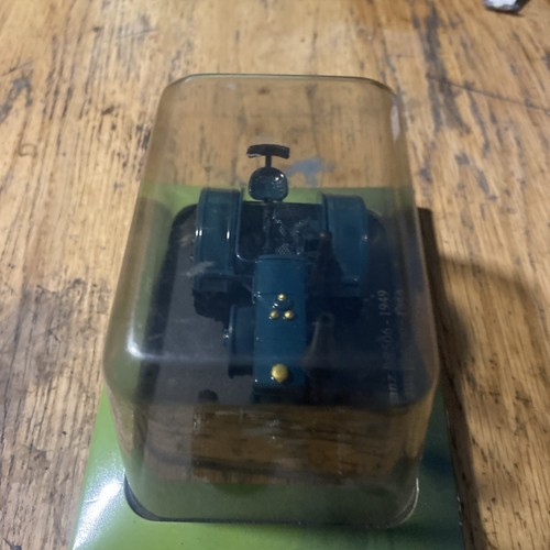 Hatchette universal hobbies - universal,
