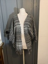 Dorothy Perkins Cape Wrap Poncho Tasselled Wool Blend Black and White - size L