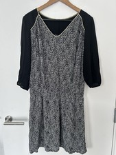 Pimkie Monochrome Feather