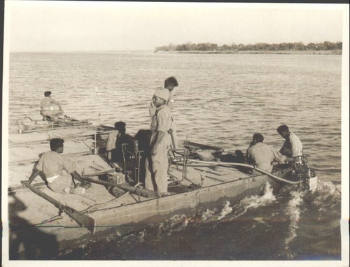 Amphibious vehicle original - vehicle,