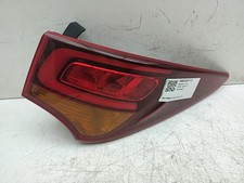 HYUNDAI SANTA FE TAILLIGHT RIGHT SIDE OUTER 924022W600 MK3 DM 2015 - 2018