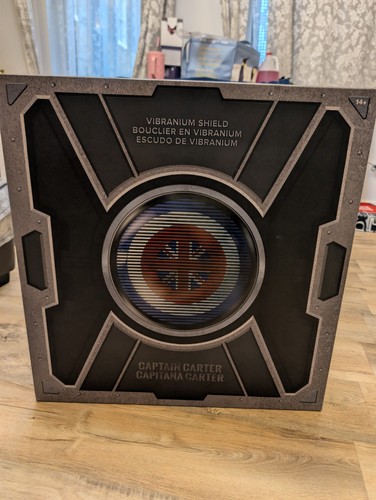 Captain carter shield - 24",