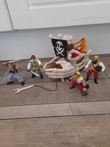 Imaginext billy bones pirate - bones,