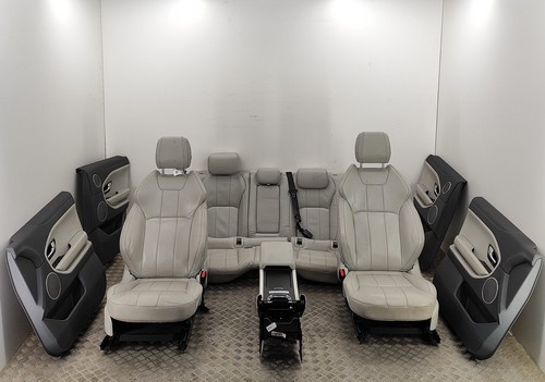 Land rover range - rover, evoque