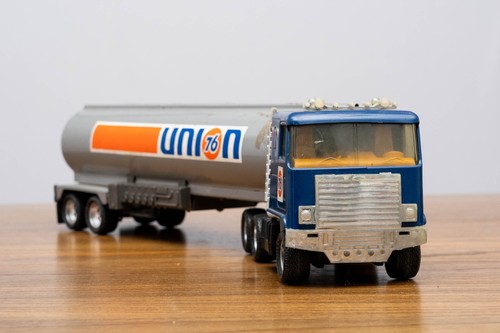Vintage ertl toy truck union - vintage,