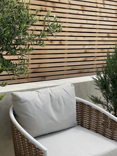 Contemporary slatted homegrown - contemporary,