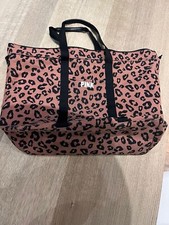 Victoria Secret pink Travel Bag 