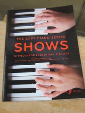 The Easy Piano Series: Shows
