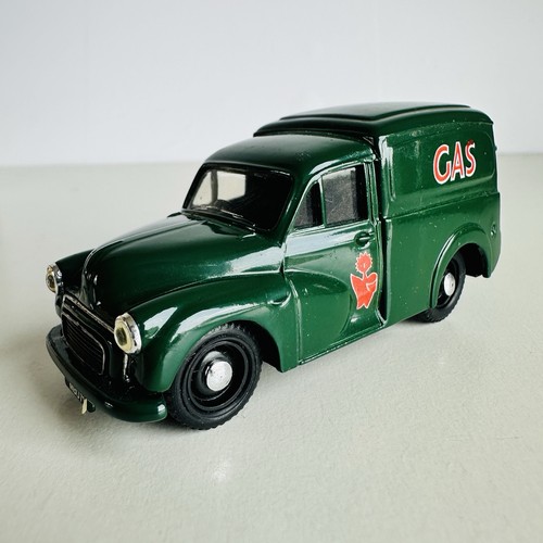 Corgi scale morris minor - 1:43,
