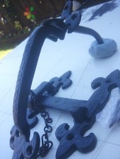 Suffolk Thumb Latch Set, Ornate Hammered Cast Iron, Antq/Trad Effect Door Catch