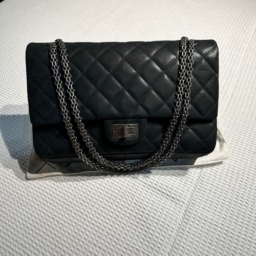 Authentic chanel reissue - chanel, 2.55