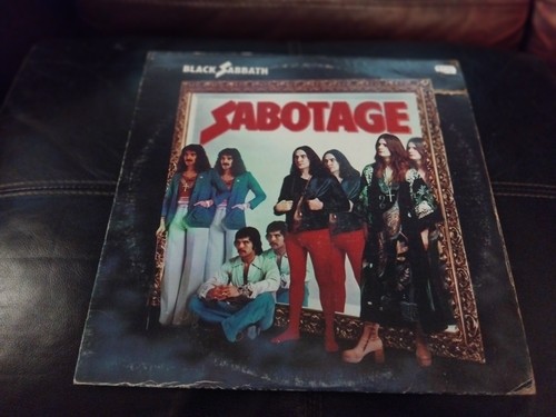 Black sabbath sabotage 1975 - black,