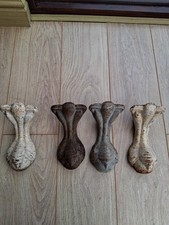 Vintage original set of four antique Cast Iron Bath Feet
