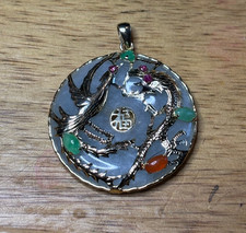 9 Carat Gold Jade Pendant NO RESERVE