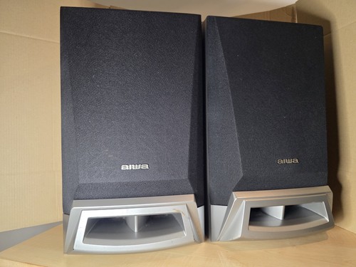 Retro aiwa speakers set - aiwa,