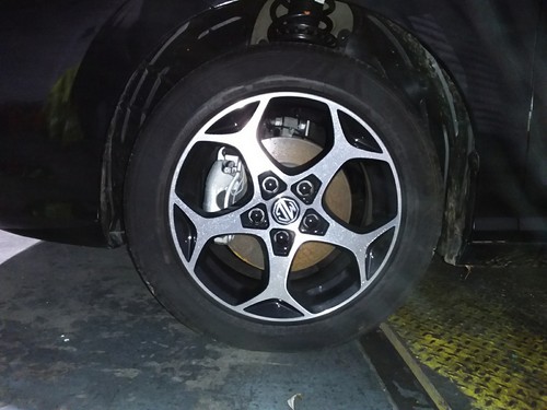 Wheel hub front - hub, mg