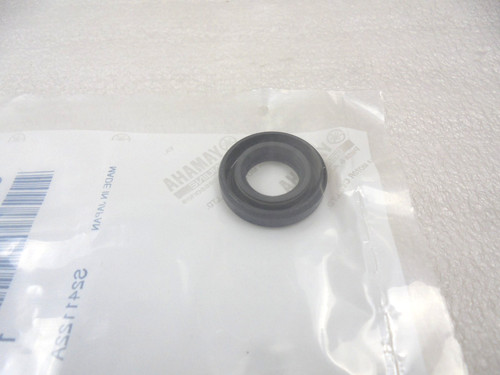 Yamaha gear change shaft oil - yamaha,