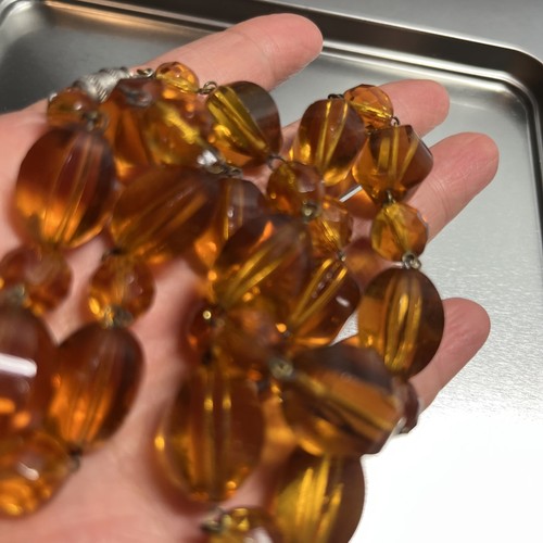 Vintage art deco faceted - art, amber