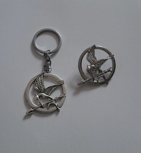Hunger games mockingjay pin - hunger,