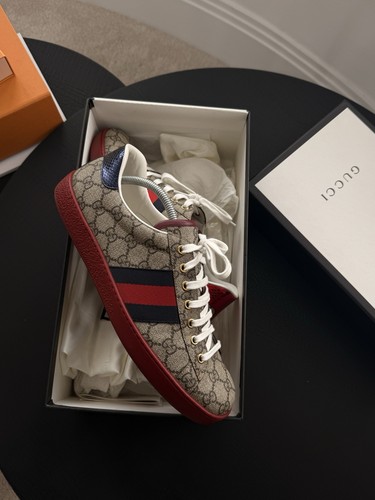 Gucci trainers - gucci,