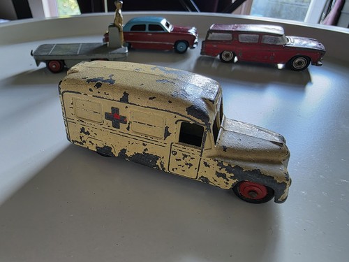 Dinky toys diecast - toys,