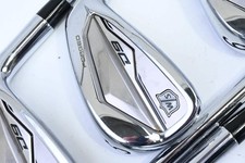 Wilson D9 Forged Irons / 4-PW / Stiff Flex Dynamic Gold 105 S300 Shafts