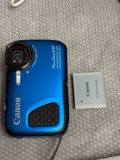 Canon PowerShot D30 Compact