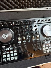 Native Instruments Traktor Kontrol S4 MK2 DJ Controller - Black + Gorilla Case