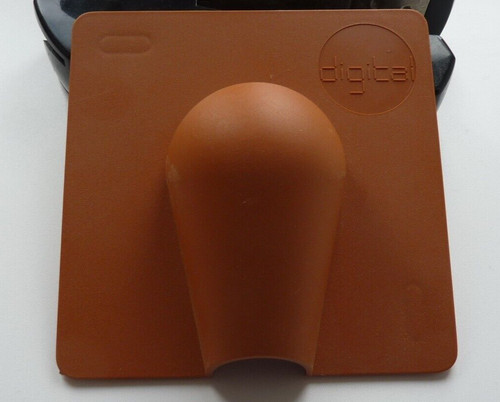 Brown brick buster - buster, external