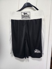 Lonsdale Mens Boxing Shorts, Size Medium. Immaculate Condition. Black & White.